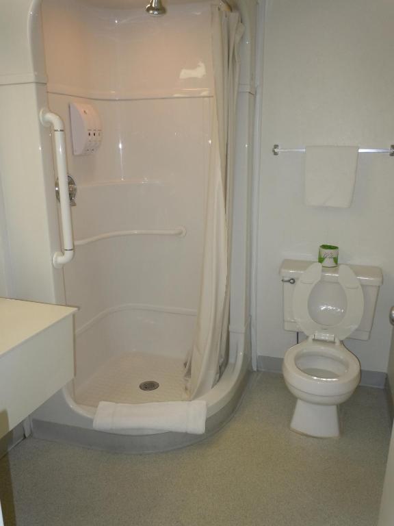 Travelodge By Wyndham Grand Rapids North Walker Camera foto