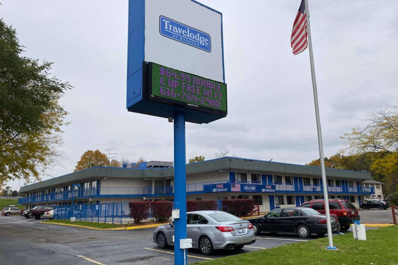 Travelodge By Wyndham Grand Rapids North Walker Esterno foto